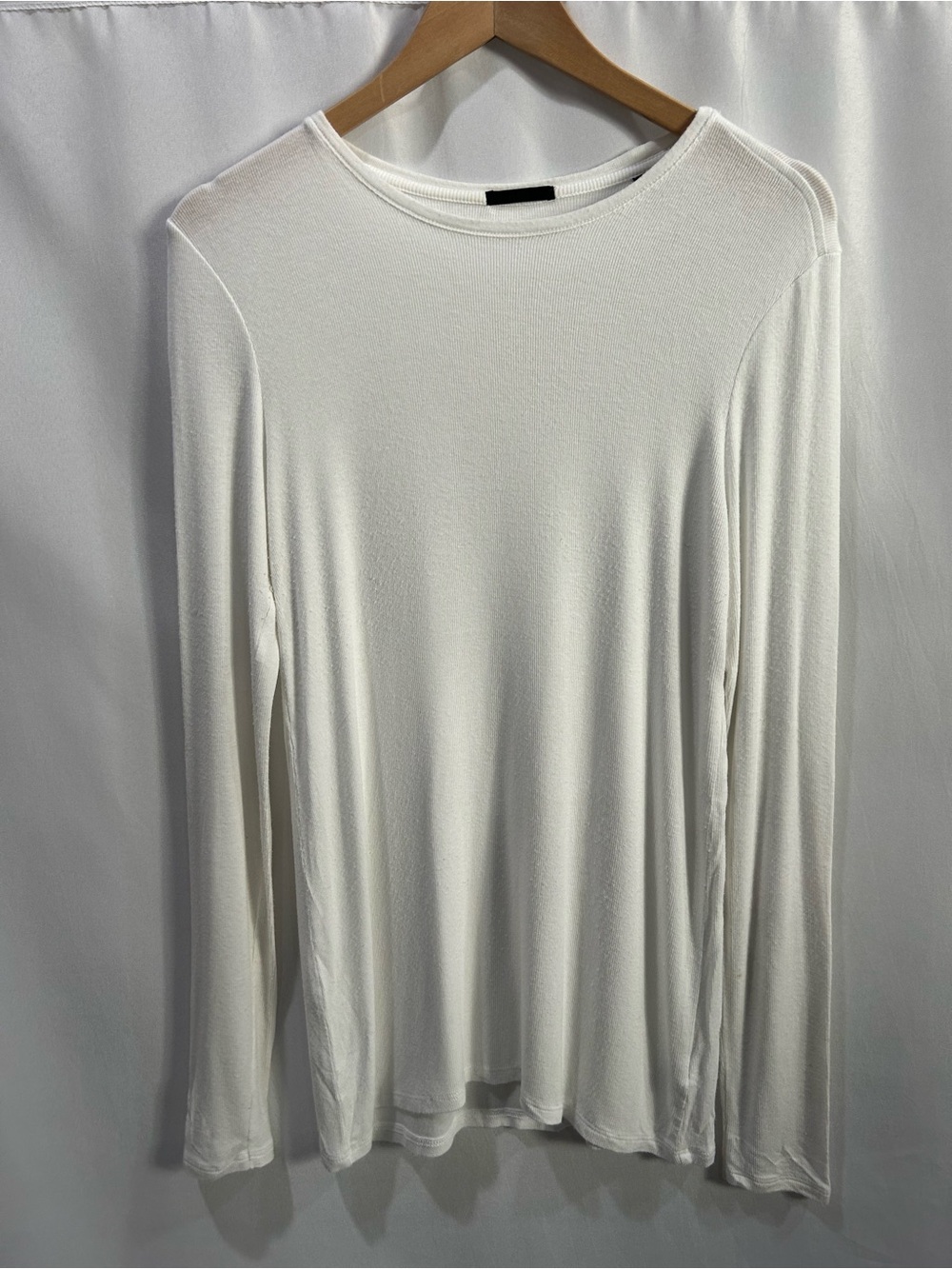 ATM Anthropologie White Long-Sleeve Ribbed Crew Tee